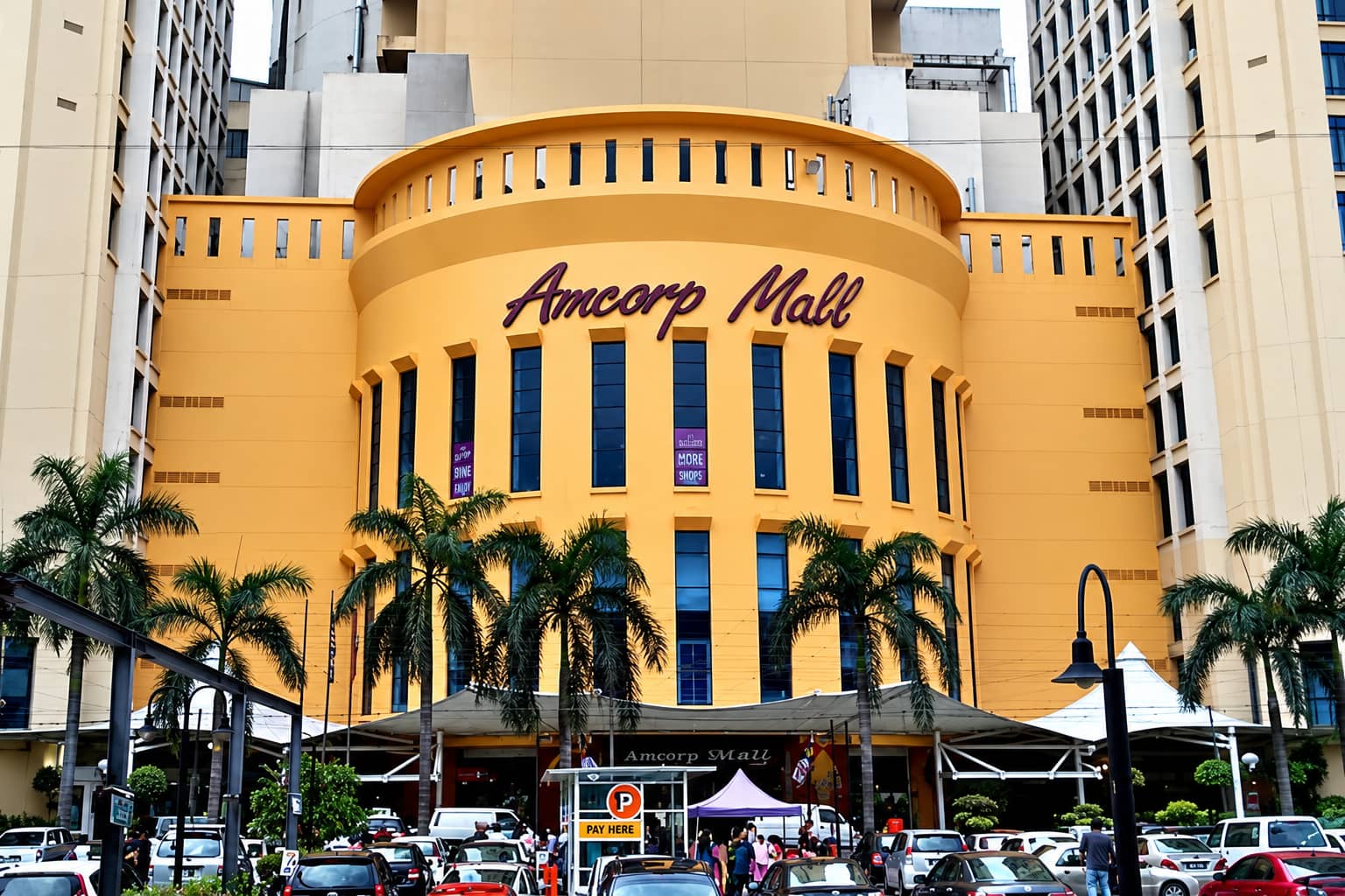 Amcorp Mall